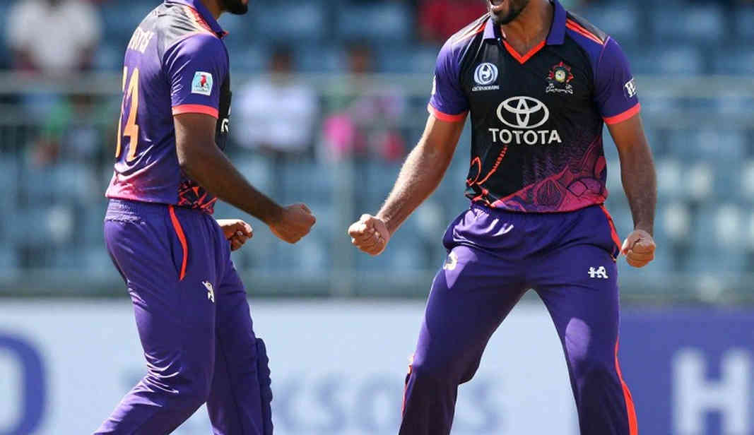 পাকিস্তান সফরে শ্রীলঙ্কার টেস্ট স্কোয়াড: নিসাঙ্কার হ্যামস্ট্রিং জুয়া, দুই অভিষেকের ঝুঁকি ও স্পিন-পাতলা আক্রমণের নীরব হিসাব