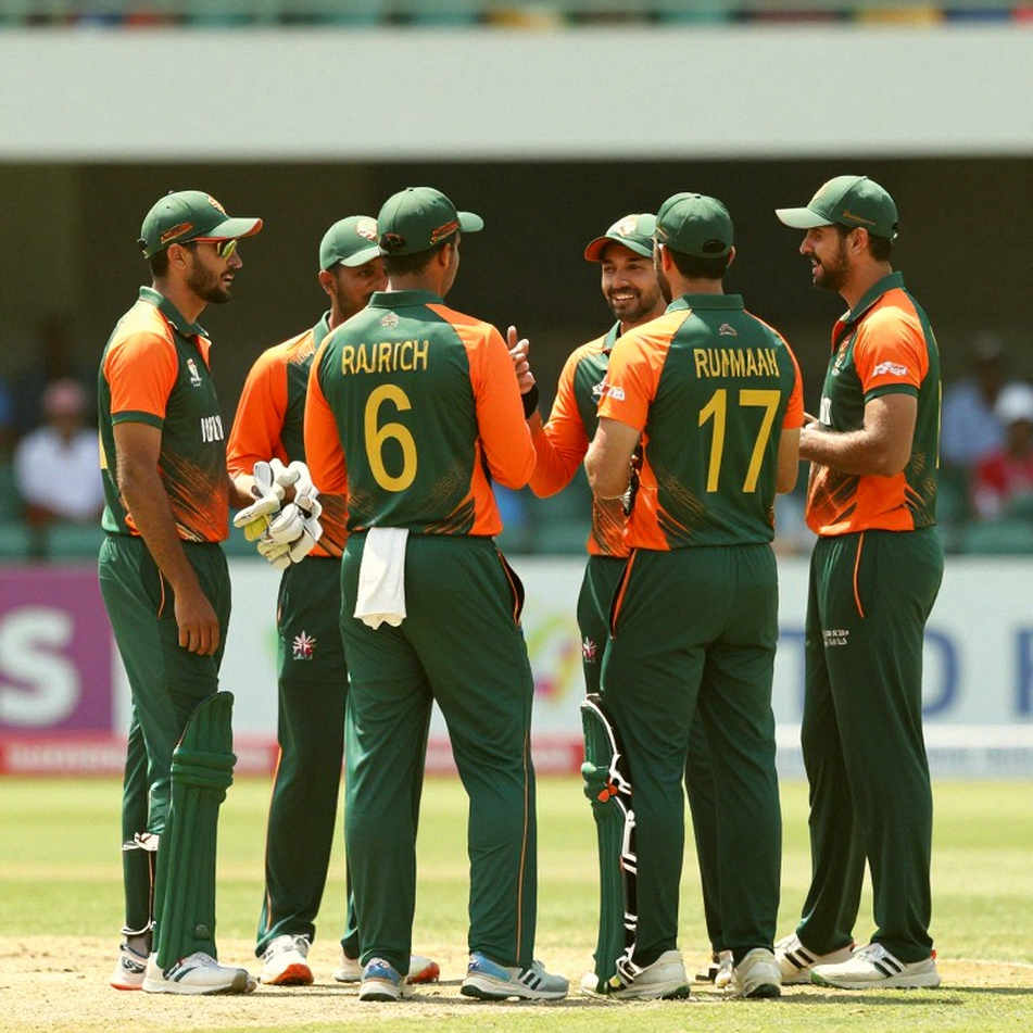 Three Seconds on the Stump Mic: How an Umpire's Decision Is Actually Made in the DRS Era Three Seconds on the Stump Mic: How an Umpire's Decision Is Actually Made in the DRS Era