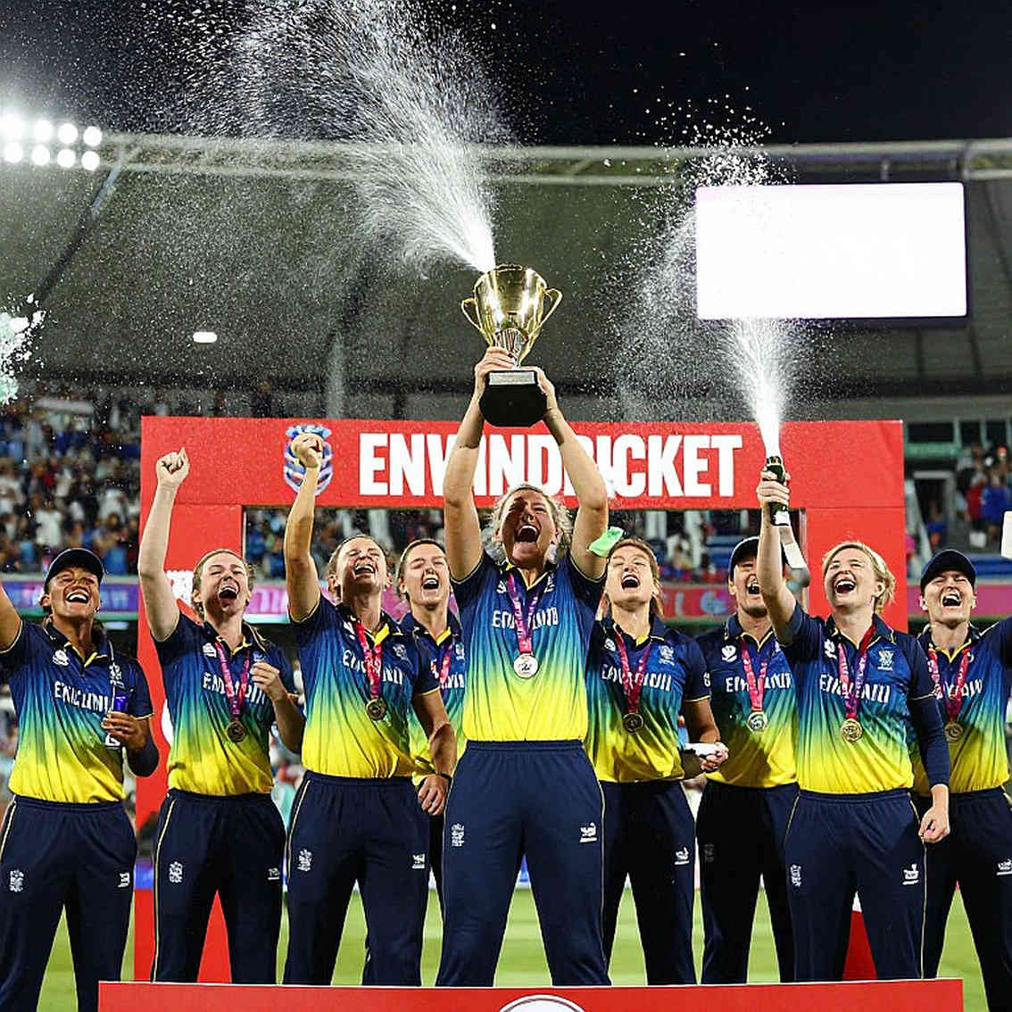 স্কোরবুকের ফাঁকা জায়গা: নাগোয়ার নিরপেক্ষ পিচে ভারত-পাকিস্তান ফাইনালের হাতে-গোনা অডিট স্কোরবুকের ফাঁকা জায়গা: নাগোয়ার নিরপেক্ষ পিচে ভারত-পাকিস্তান ফাইনালের হাতে-গোনা অডিট