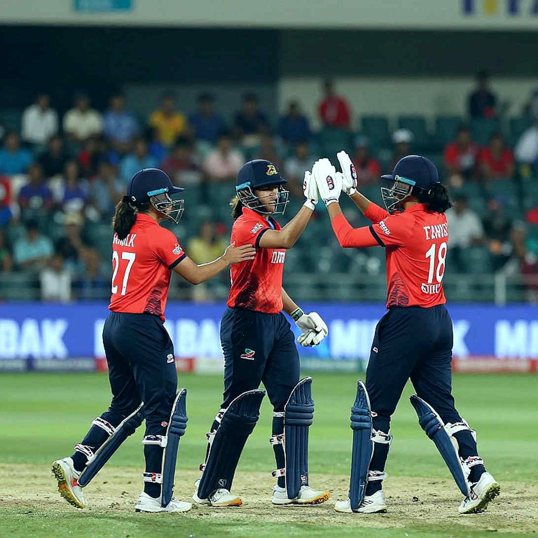 স্কোরবুকের ফাঁকা জায়গা: নাগোয়ার নিরপেক্ষ পিচে ভারত-পাকিস্তান ফাইনালের হাতে-গোনা অডিট স্কোরবুকের ফাঁকা জায়গা: নাগোয়ার নিরপেক্ষ পিচে ভারত-পাকিস্তান ফাইনালের হাতে-গোনা অডিট