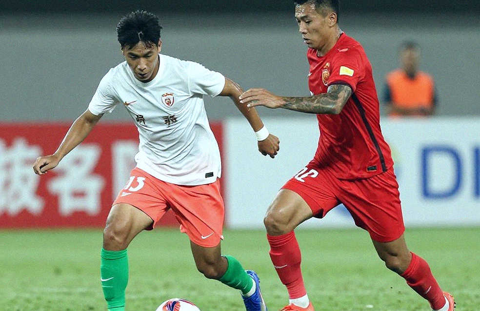 ১৪,৯২৬ ডলারের সেলিব্রেশন: এনএফএল-এর জরিমানা-ট্যারিফ আর কাইল জুশচিকের জুসের প্যাকেট