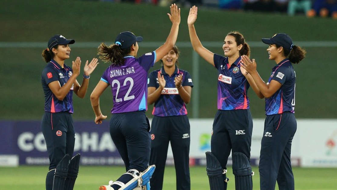 ৫৩ রানের ফাঁক: অভিষেক শর্মার রেকর্ড-শিকার নিয়ে সংখ্যাটা যা বলে না